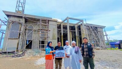 PT CLM Salurkan Bantuan Pembangunan Masjid Di Desa Harapan