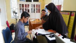 Tunaikan Kewajiban: Bawaslu Lutim Potret Dinamika Penduduk di Tingkat Desa