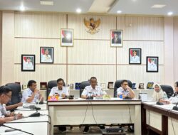 Evaluasi Kinerja dan Penataan Kantor Jadi Sorotan, Sekwan DPRD Lutim Tekankan Disiplin dan Kekompakan