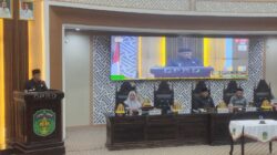 Bupati Irwan Serahkan Rancangan KUA-PPAS 2027 , Pendapatan Ditarget Rp2,1 Triliun