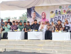 Ketua DPRD Luwu Timur Ober Datte Hadiri Karnaval Budaya HUT ke-23, Ribuan Warga Padati Anjungan Sungai Malili